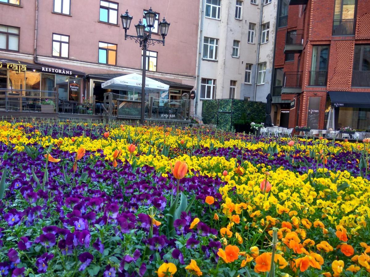 La Boheme - The Magic Of Riga & Free Parking Apartment Bagian luar foto